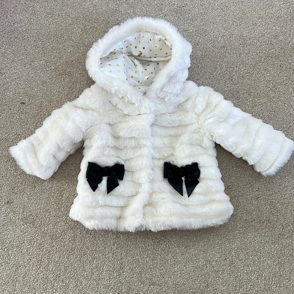Kate Spade super soft faux fur jacket size 12Months